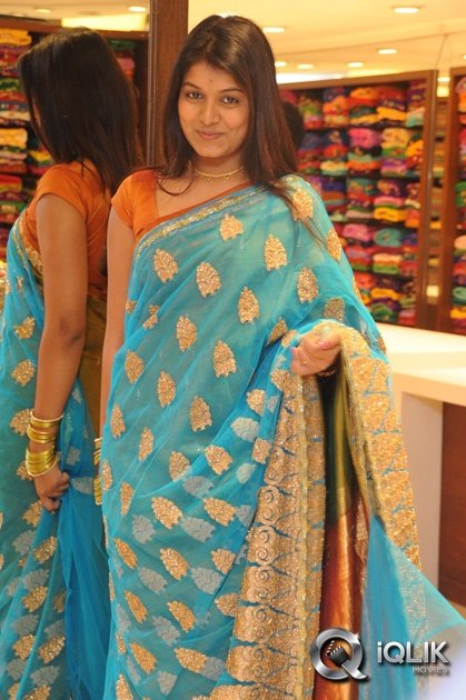 Kavya-Kumar-at-Hrudaya-Kaleyam-Success-Meet